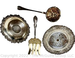 Grouping of Sterling Silver Serving Pieces 580 grams