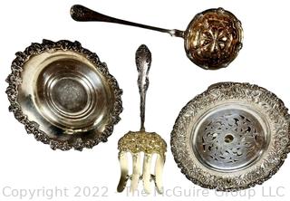 Grouping of Sterling Silver Serving Pieces 580 grams