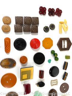 Mid-Century Collection of Vintage Buckles and Buttons including Bakelite