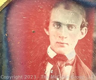 Sixth-Plate Daguerreotype Photograph of Man in Union Case 