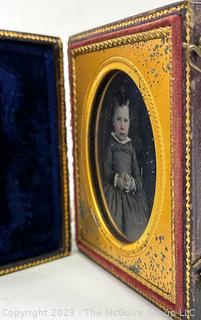 Sixth-Plate Daguerreotype Photograph of Young Girl in Velvet Lined Union Case 