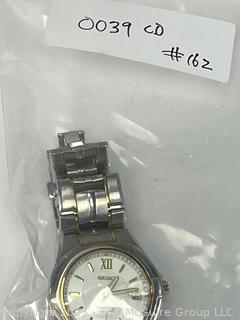 Seiko 10 Bar Wrist Watch with 18K Yellow Gold Cover on Bezel. 