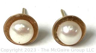 Pair of 14K Yellow Gold Natural Pearl Pierced Stud Earrings.  2.7 grams total weight