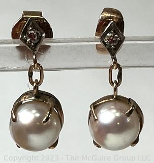 Antique 14K Yellow Gold with Natural Pearl Pierced Dangle Earrings.  4.9 grams total weight