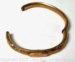 Antique Victorian Gold-Filled Hinged Bangle Bracelet Engraved with the Initial E.  