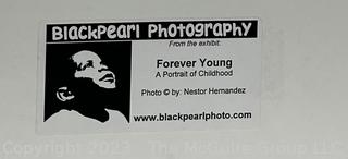 Black & White Photograph by Nestor Hernandez of Blackpearl Photography. 10" x 7".