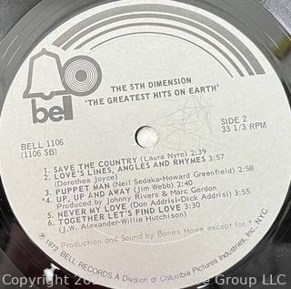 Vinyl Record Album: The 5th Dimension, "Greatest Hits On Earth", Bell Records 1972.