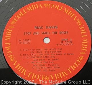 Vinyl Record Album: Mac Davis, "Stop And Smell The Roses", Columbia Records 1974.