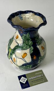 Mexican Talavera Calla Lily Hand Painted Mora Pottery Vase Mexico.  