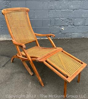 Caned Wicker Walnut Folding Steamer Ship Deck Chair or Chaise Lounge 