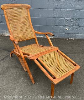 Caned Wicker Walnut Folding Steamer Ship Deck Chair or Chaise Lounge 