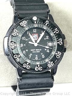 Luminox Men 200 m (20 ATM) Dive Wrist Watch
