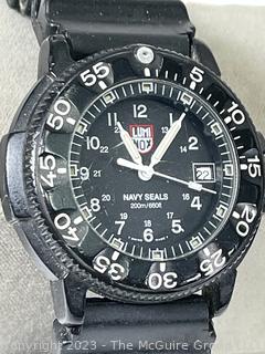 Luminox Men 200 m (20 ATM) Dive Wrist Watch
