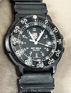 Luminox Men 200 m (20 ATM) Dive Wrist Watch
