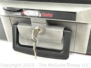 Sentry Safe Lock Box with Two (2) Keys 