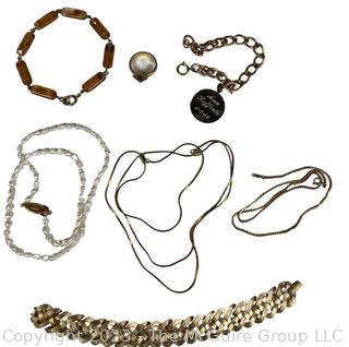 Collection of Jewelry Including Fresh Water Pearls