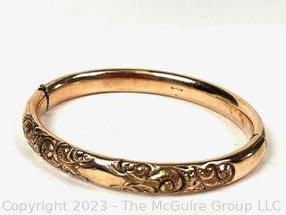 Steel Reinforced Victorian 10k Gold Ornate Repousse Hinged Bangle Bracelet. Total Weight 17.4g (Note: Information added to description Feb 28, 12:58pm ET)