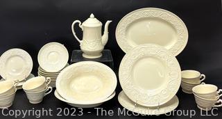 English Wedgwood Patrician Pattern China. Etruria & Barlaston 