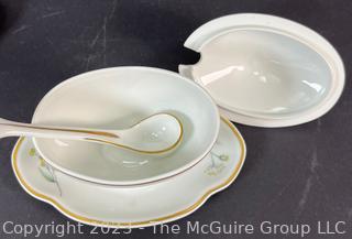 Two Covered Condiment Bowls with Spoons. Richard Ginori Italy  