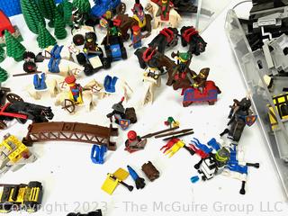 Large Collection of Vintage Legos Including Castle, Vehicles, Legoland, Figures and More. 