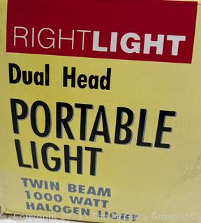 Right Light Dual Head Portable Work Light in Box 13"T