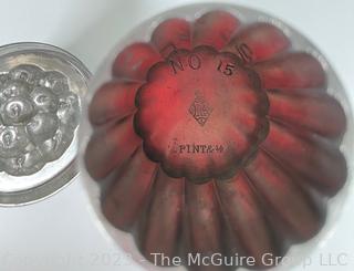 Antique English Pewter Metal Ice Cream, Pudding or Jelly Mold (Mould) No 15.  6" tall.