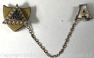 14KT Yellow Gold With Pearls EBIS USMA West Point Class Pin.  3.5 grams