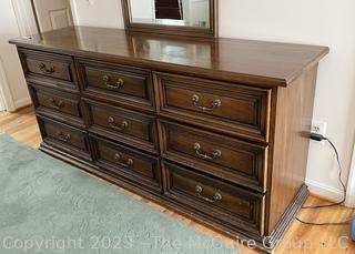 Henredon Six (6) Drawer Chest of Drawers with Mirror. Dresser 72"w x 20"d x 33"1 and Mirror 27"w x 47"t