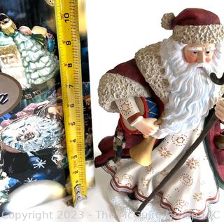 Pipka Santas Reflections Of Christmas with Certificate of Authenticity In Box - Dutch St Nicholas 2010