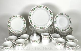 Set of Gibson Everyday Christmas Charm Holly and Berries Dishware 