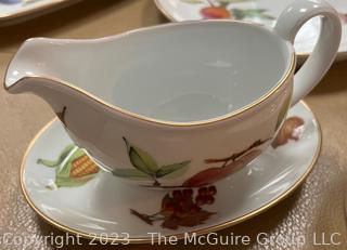 Collection of Royal Worcester Porcelain China Serving Pieces in The Evesham Pattern