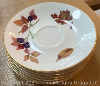 Collection of Royal Worcester Porcelain China Serving Pieces in The Evesham Pattern