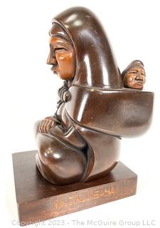 Carved Wood Woman with Baby Sculpture by Miquel Callisaya, Bolivia. 6 x 9"