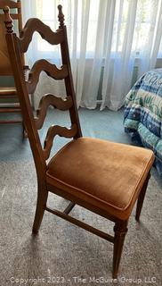 Turned Oak Ladder Back Chair. 19"w x 42"t