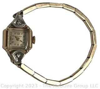 Bulova 14kt Yellow Gold Ladies Wrist Watch.  14.4 grams total weight