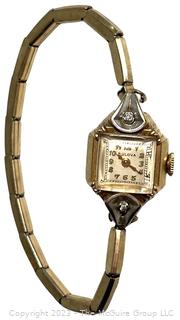 Bulova 14kt Yellow Gold Ladies Wrist Watch.  14.4 grams total weight