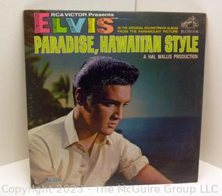 Selection of one (1) vinyl record: Elvis Presley - Paradise - Hawaiian Style