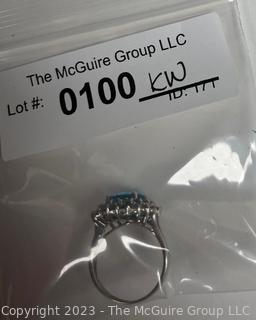 14kt White Gold and Blue Aquamarine Stone Surround Ring.  Missing stone. 