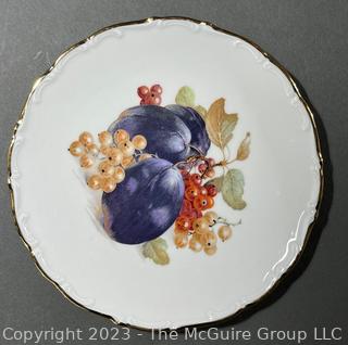 Schumann Arzberg Bavaria German Porcelain Fruit Dessert Plates