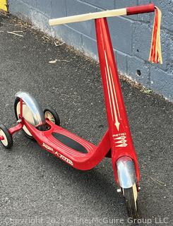 Radio Flyer Retro Red Scooter. 40" long x 28" Tall