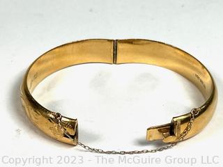 1/20 9ct Rolled Gold Engraved Bangle Bracelet with A Safety Chain