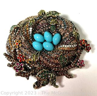 Heidi Daus Costume On A Larks Bird Nest Brooch Pin