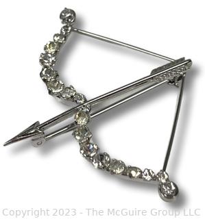 Krementz Rhinestone Bow & Arrow Brooch 