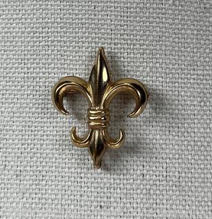 Gold Filled Fleur De Lis Brooch Pendant. 