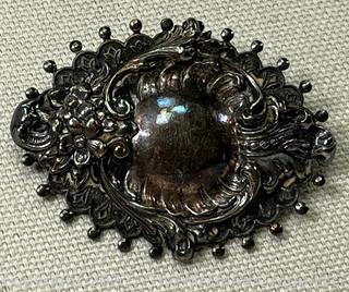 Art Nouveau Brooch
