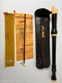 Aulos Japanese Recorder Wind Instrument