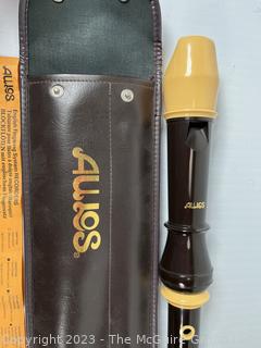 Aulos Japanese Recorder Wind Instrument