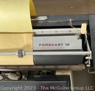 Sears Forecast 12 Portable Typewriter in Case