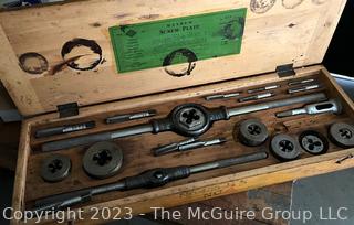 Mayhew Screw Plate Set in Wooden Carrying Case