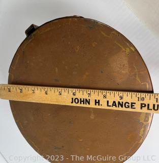 Antique Copper Doofpot with Sealing Lid,  11" diameter x 7" tall. 